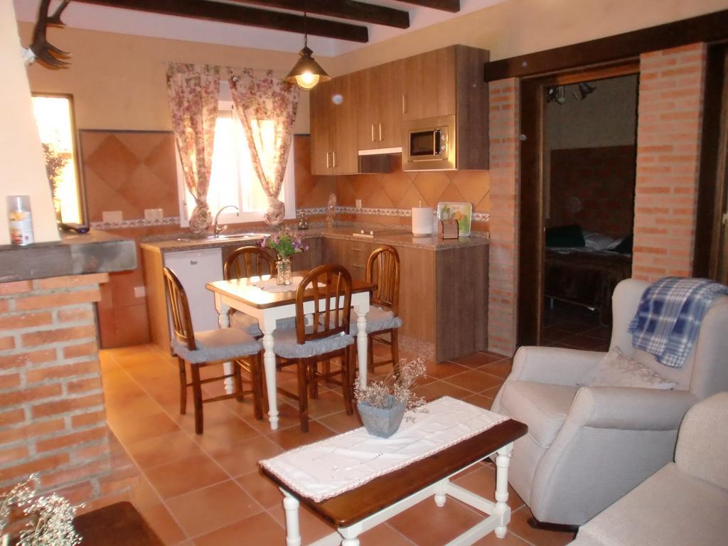 Casa Rural Sierra De Coripe Exterior photo